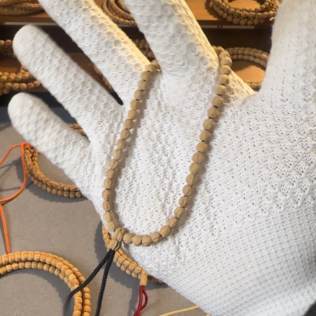 温***天柏香籽/百香籽吊坠