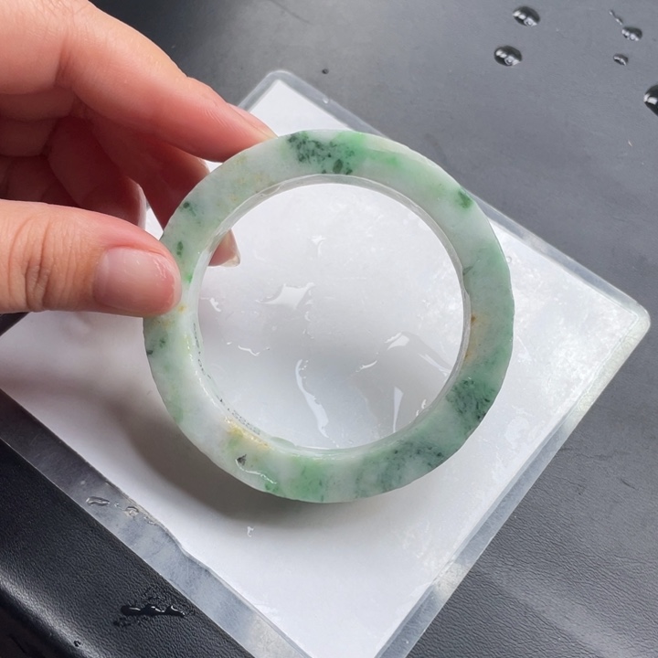 定制翡翠翡翠手镯未镶嵌