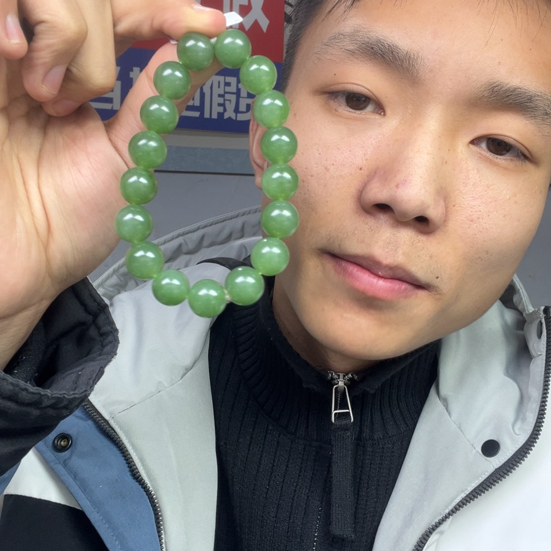 和田玉手链未镶嵌多样性俄罗斯碧玉拍一发一卡12无黑点