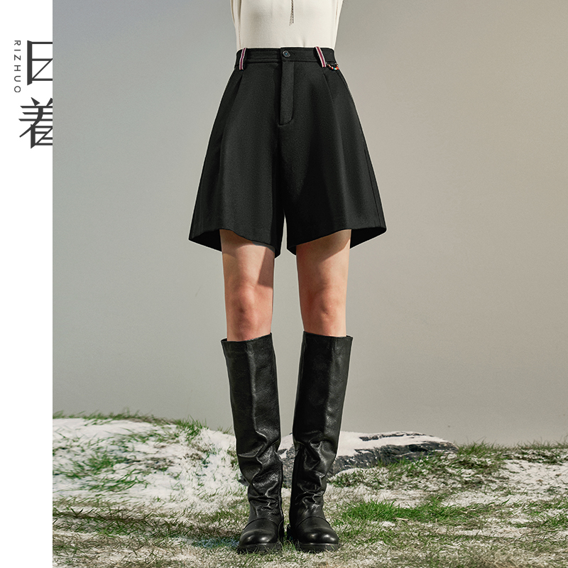 日着寻游羊毛阔腿短裤2025新款秋冬高腰百搭显瘦中裤子女RD8529K3