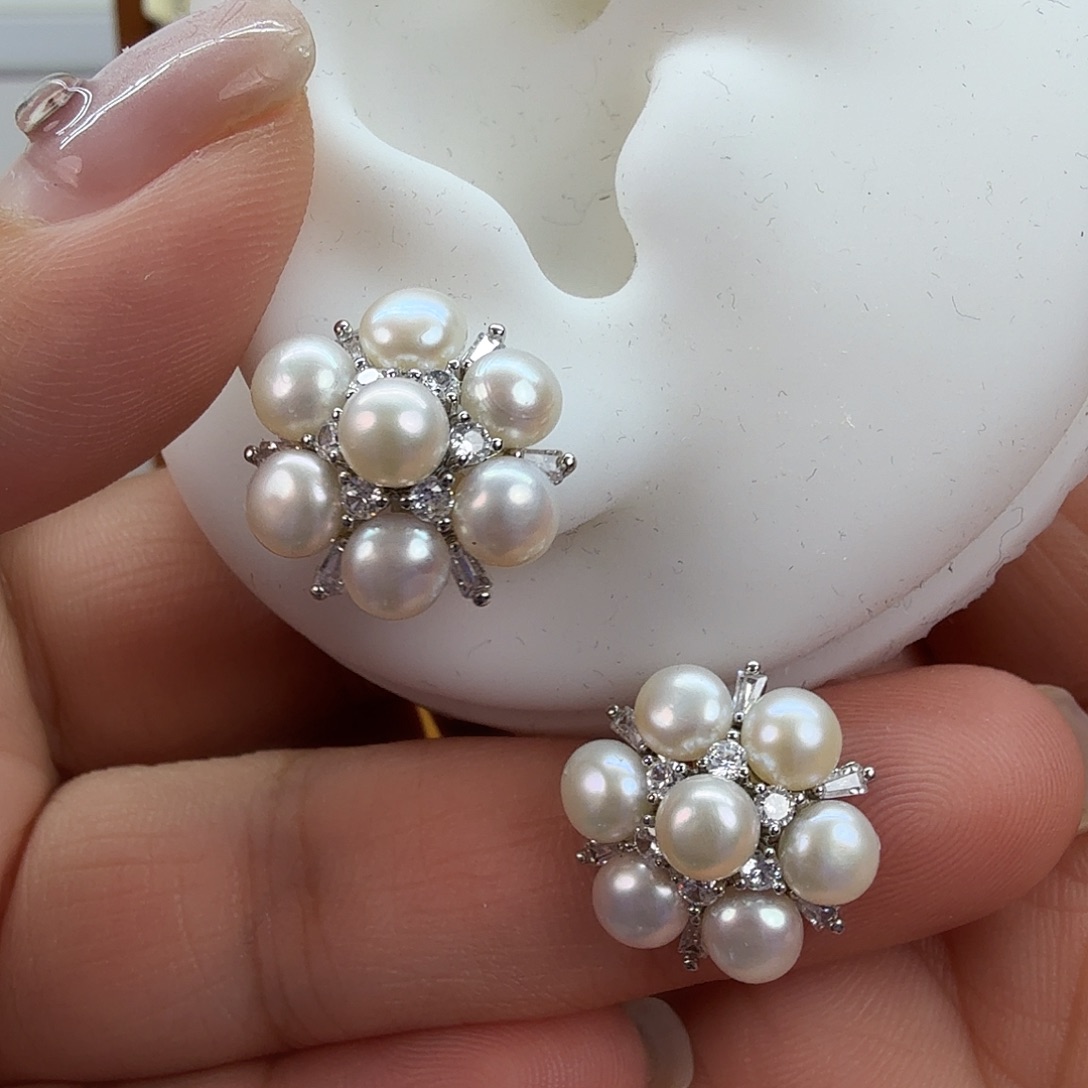 未镶嵌淡水珍珠耳饰