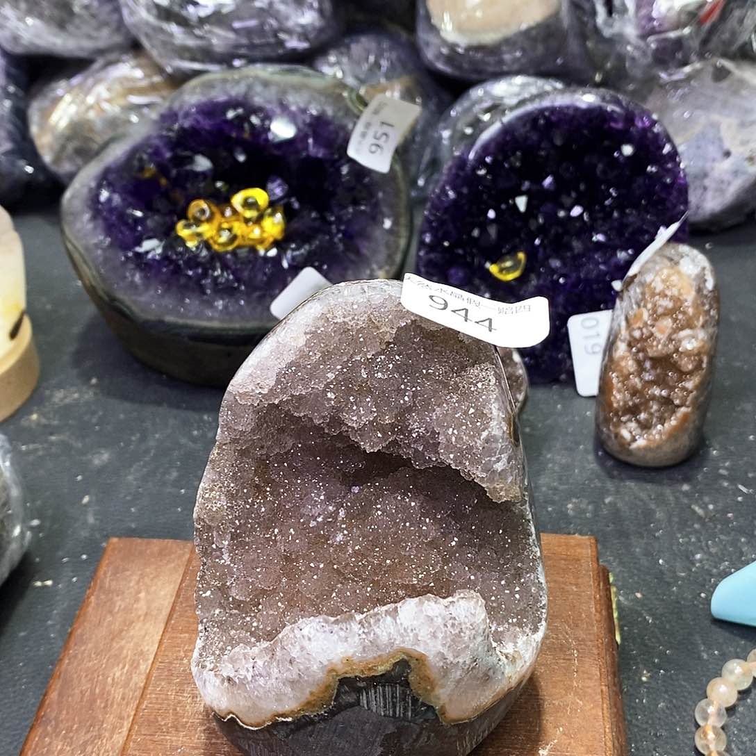 水晶大型摆件（非配饰）未镶嵌