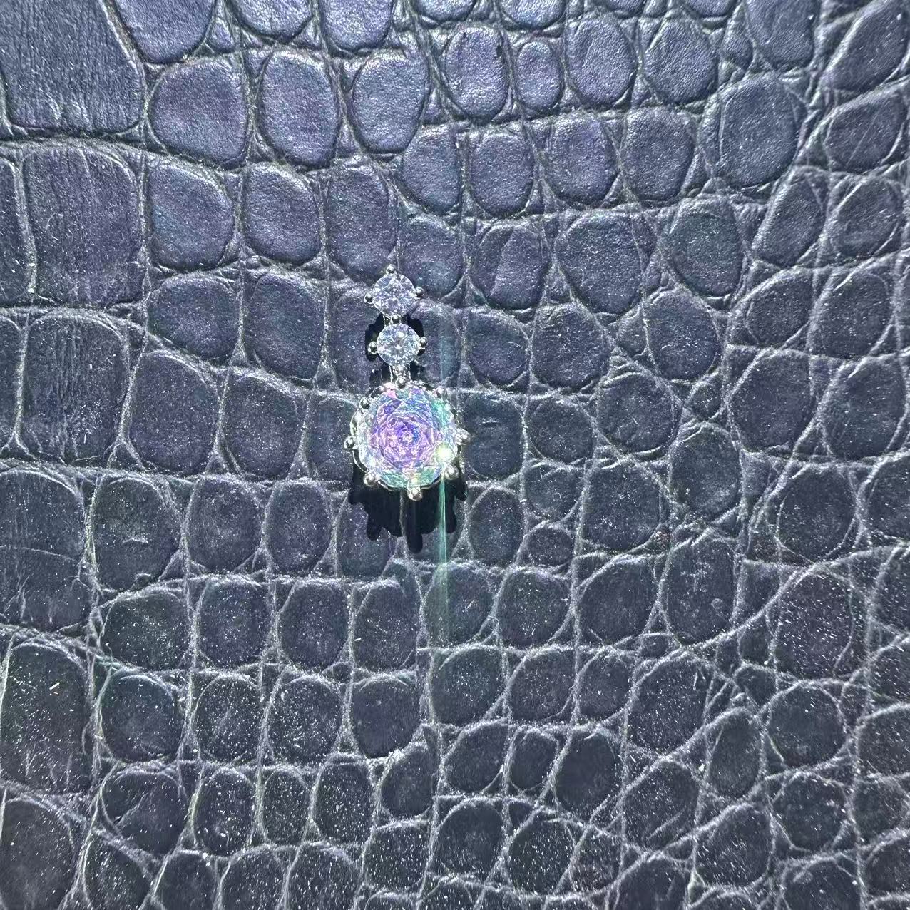 【高端定制】SMB-42300尚设计吊坠多样性发一件