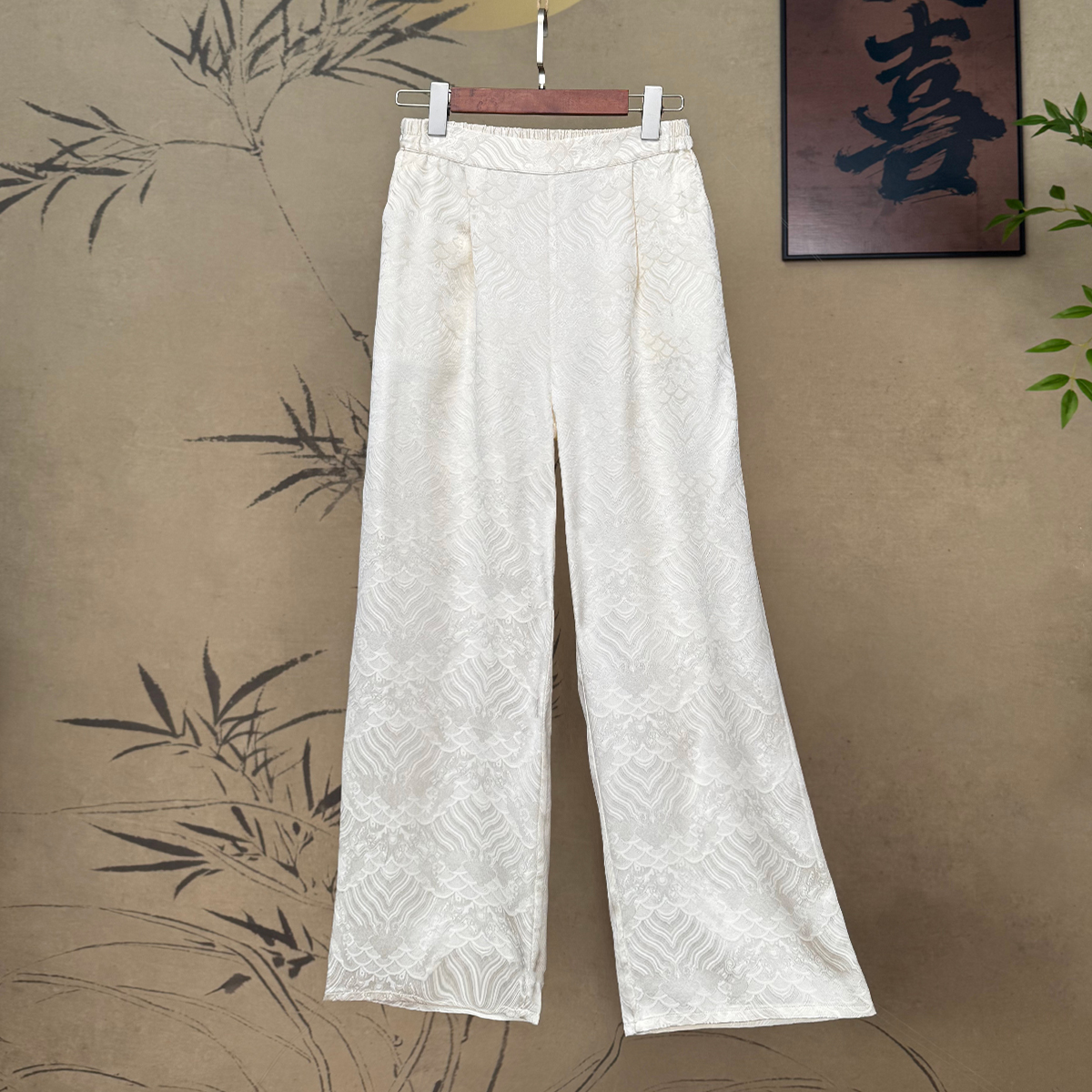 【卷卷新中式】江崖海水纹40姆米重缎！白色直筒裤 收腰显瘦