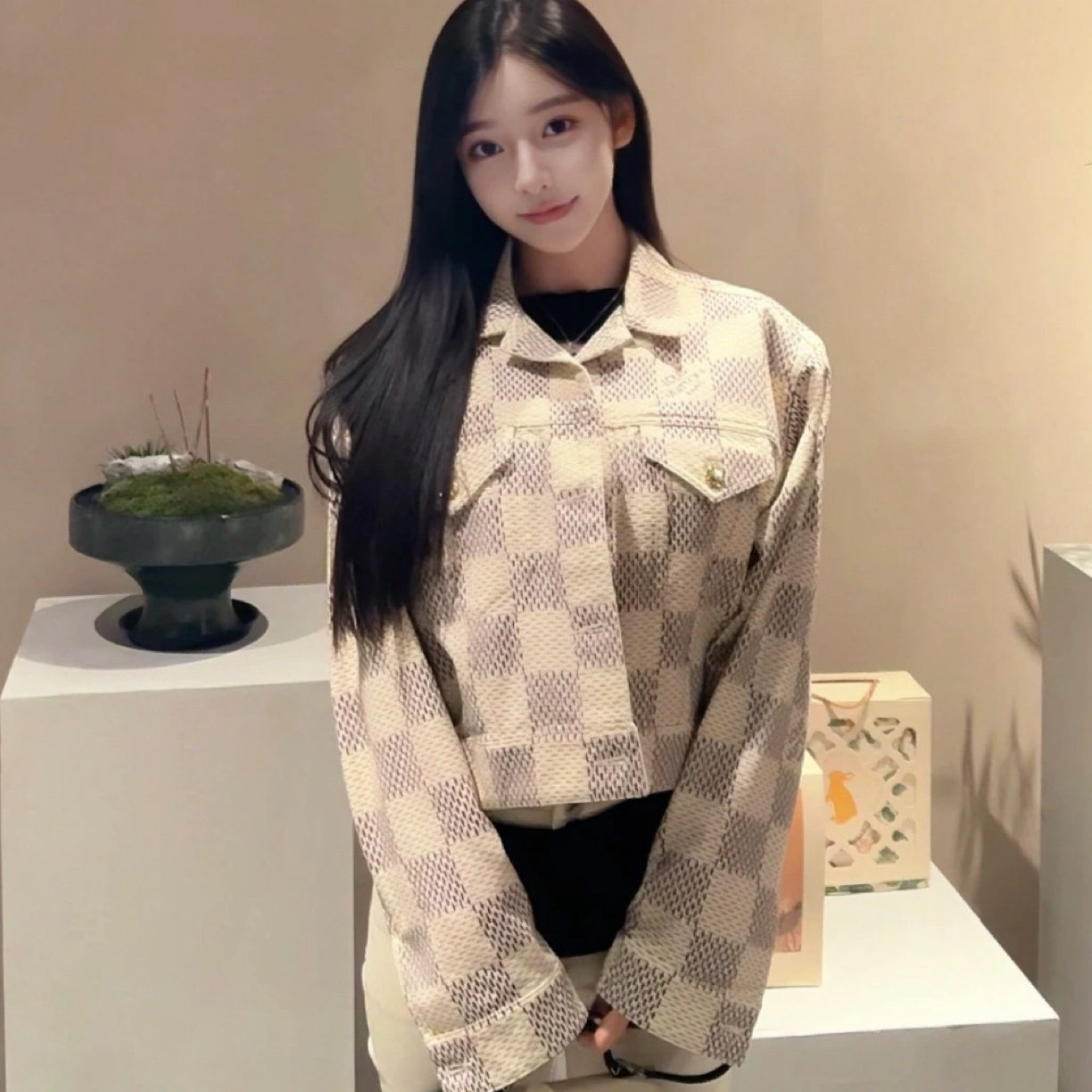 未使用 LouisVuitton/路易威登  zz291 棉 皮牌logo棋盘格外套40