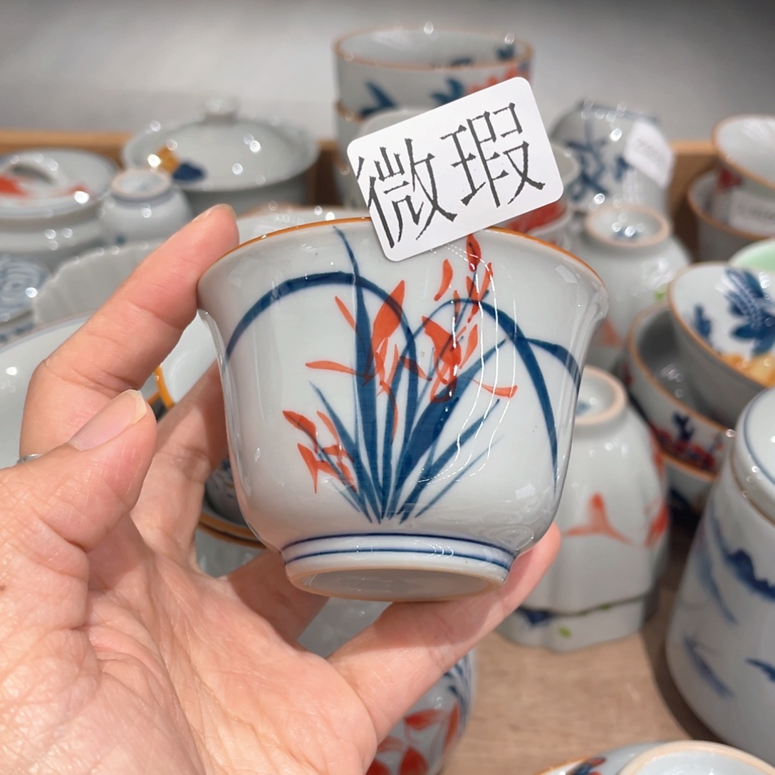 釉下手绘茶具微瑕