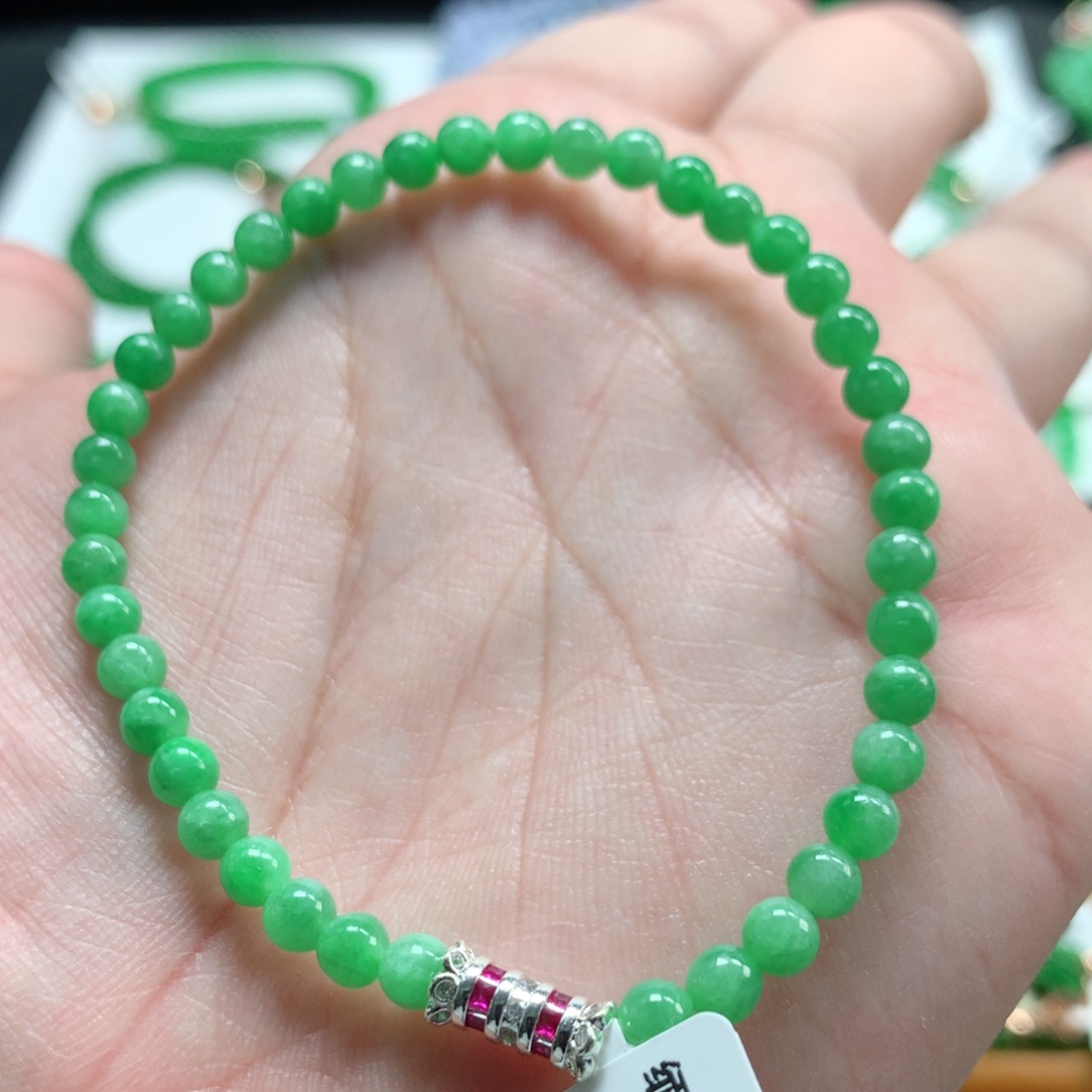 翡翠未镶嵌手链翡翠