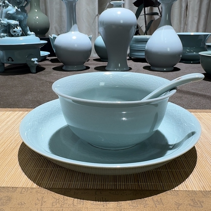 陶摆件1 8件套餐具。。。。。