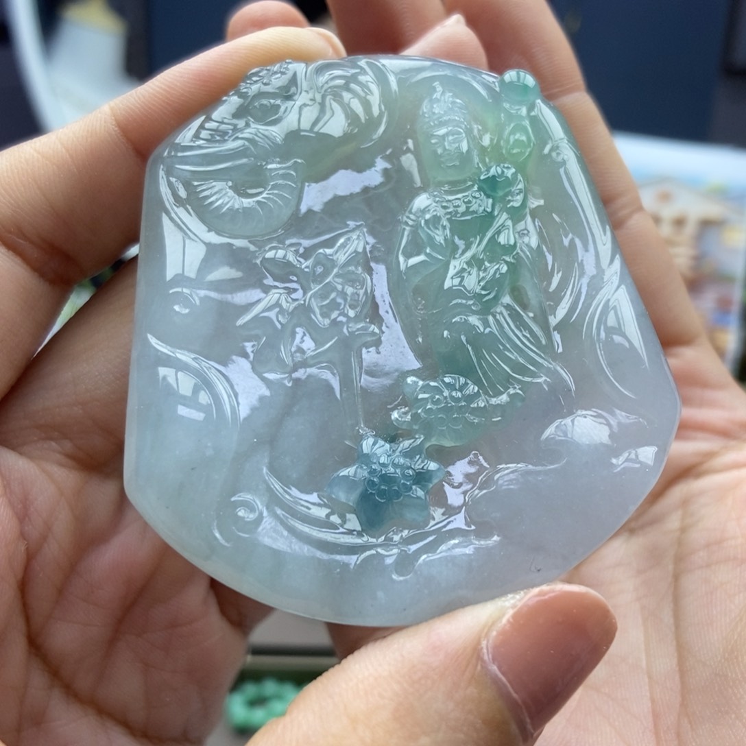 翡翠未镶嵌颈饰吊坠72