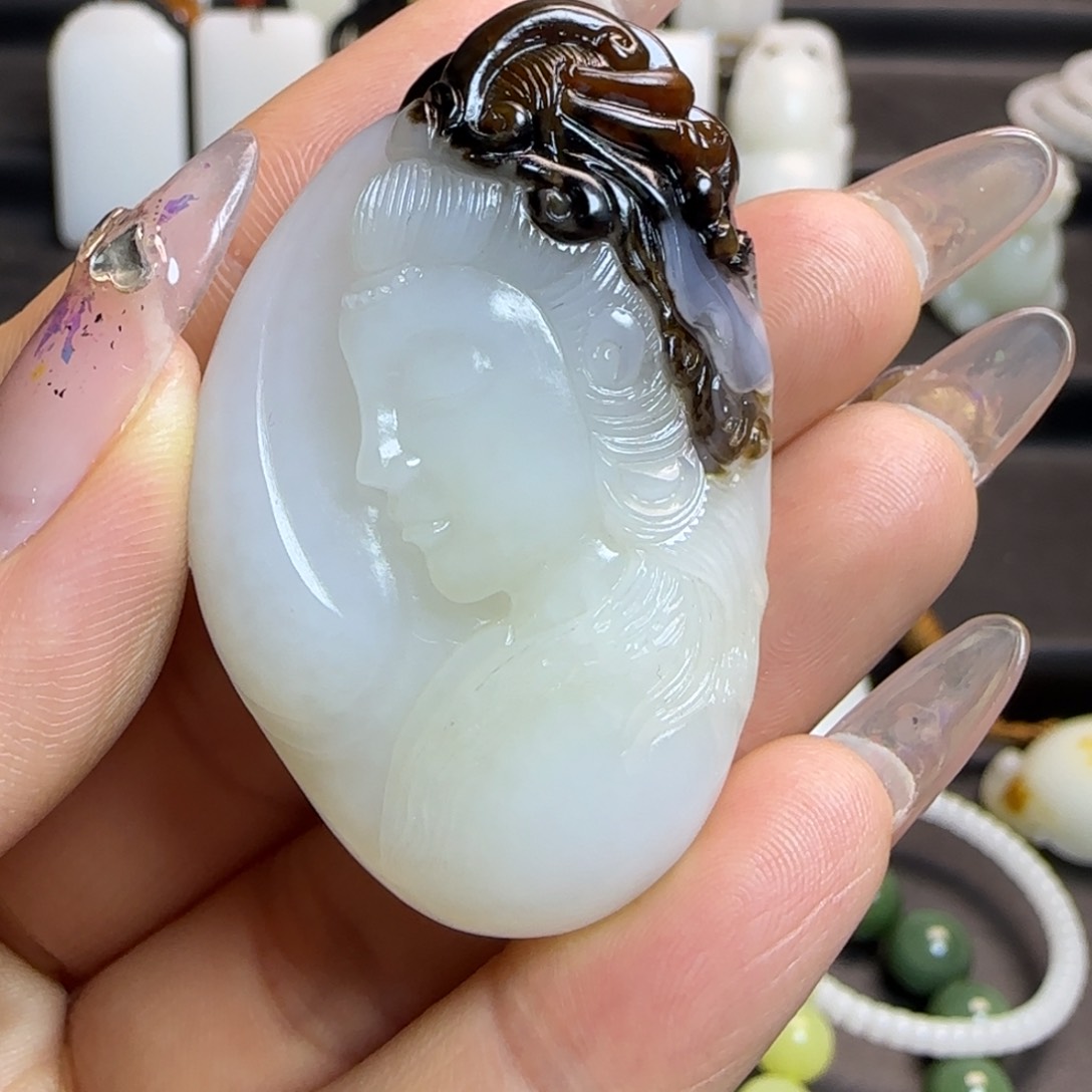 和田玉颈饰未镶嵌