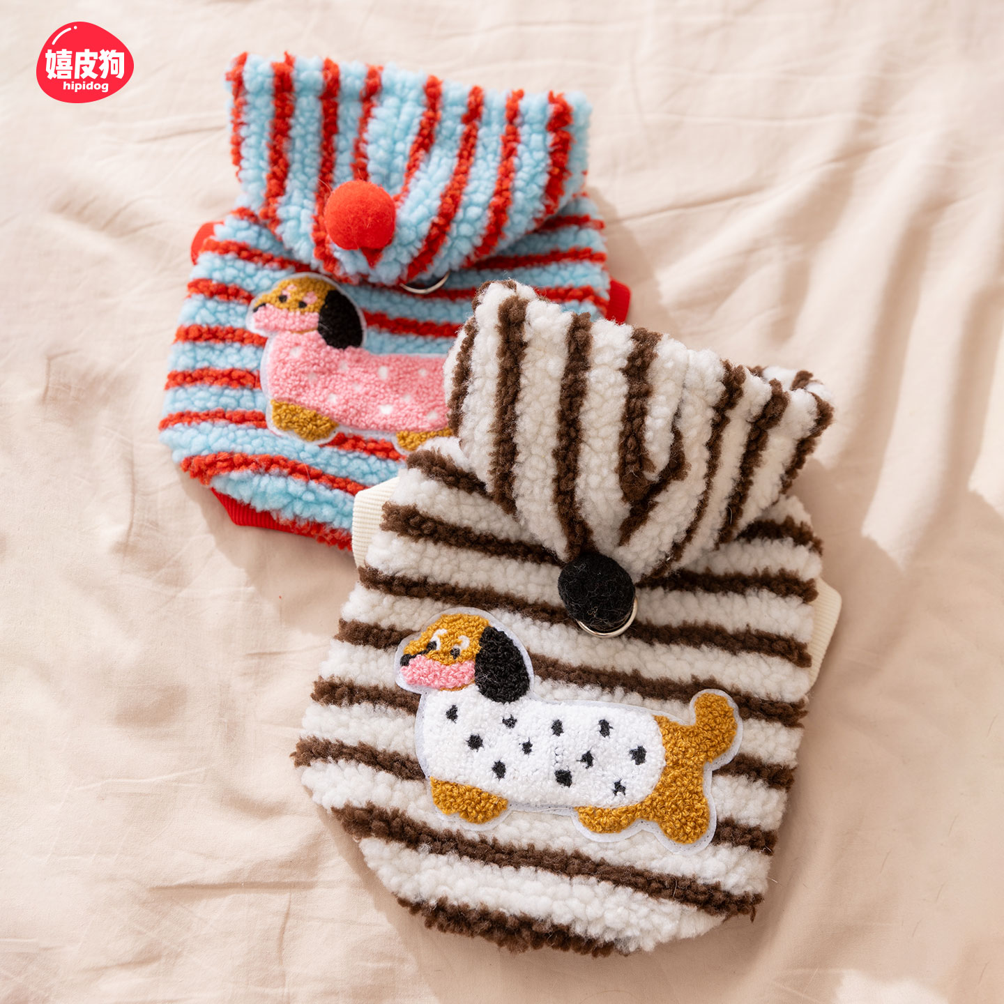 嬉皮狗秋冬狗狗衣服卡通条纹腊肠犬可牵引两脚绒衣小型犬衣服0519