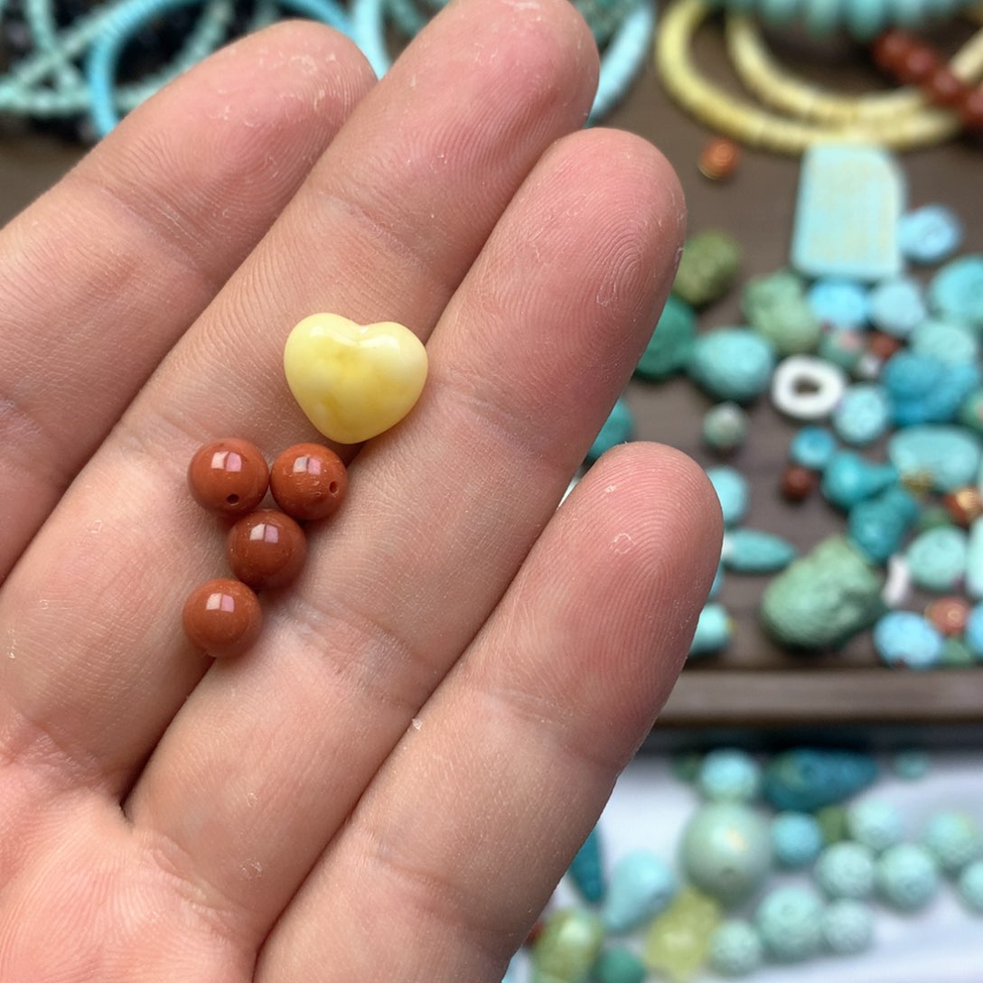 南红玛瑙雕刻未镶嵌