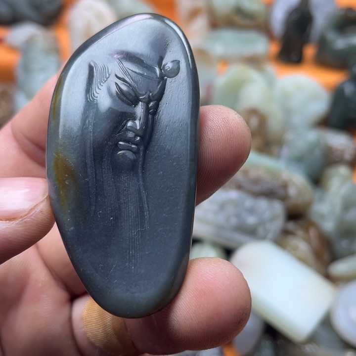 和田玉颈饰未镶嵌C*