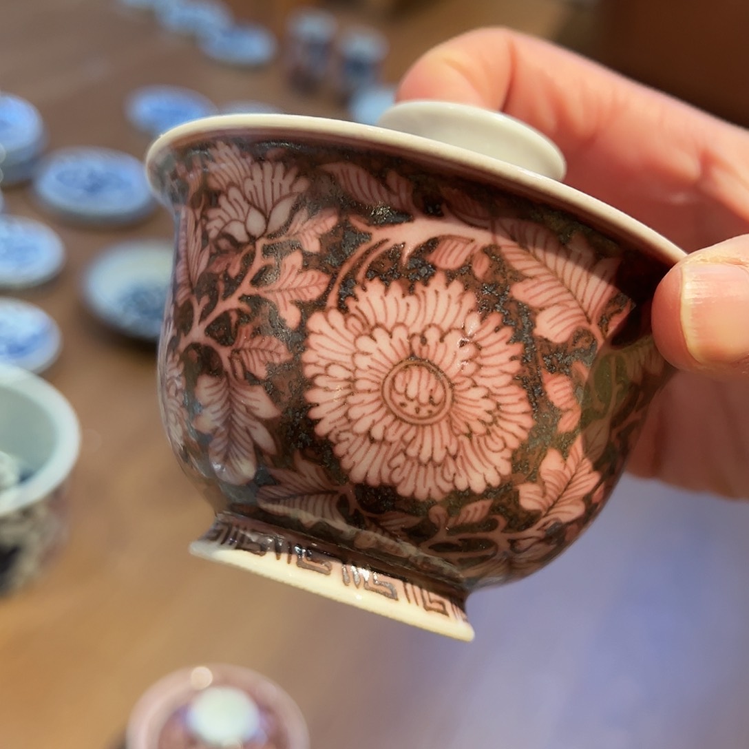 元青拙手全红釉里红盖碗