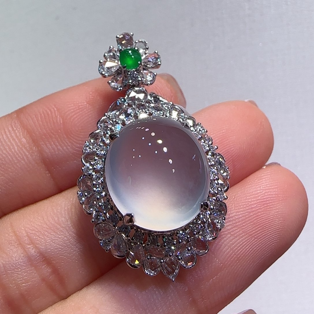 翡翠18K金镶嵌吊坠(不含链)吊坠