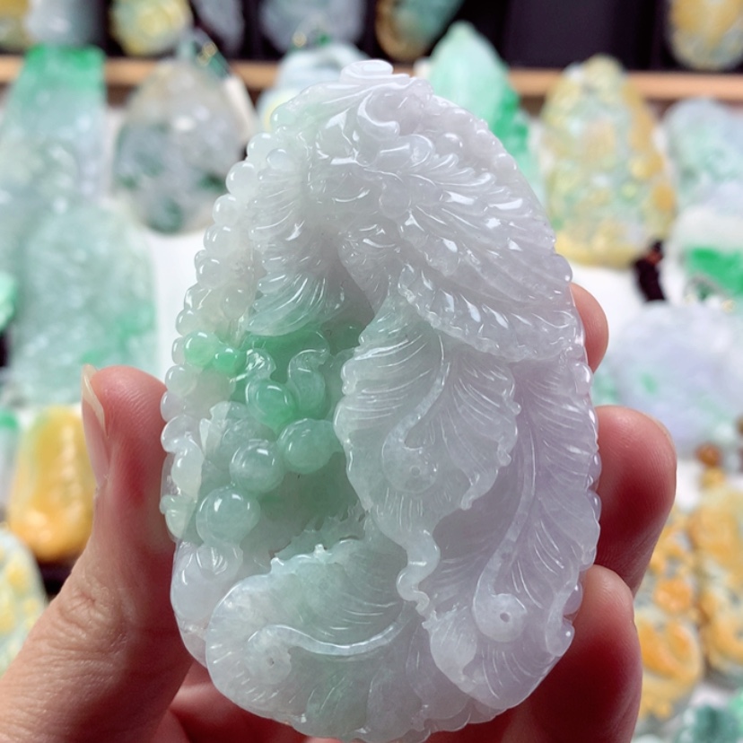 【闪购商品】翡翠吊坠(不含链)未镶嵌