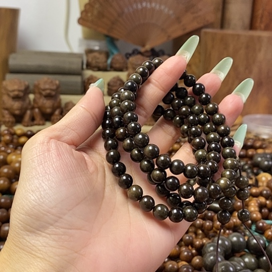 老山檀香阴沉0.8/108颗亿***?