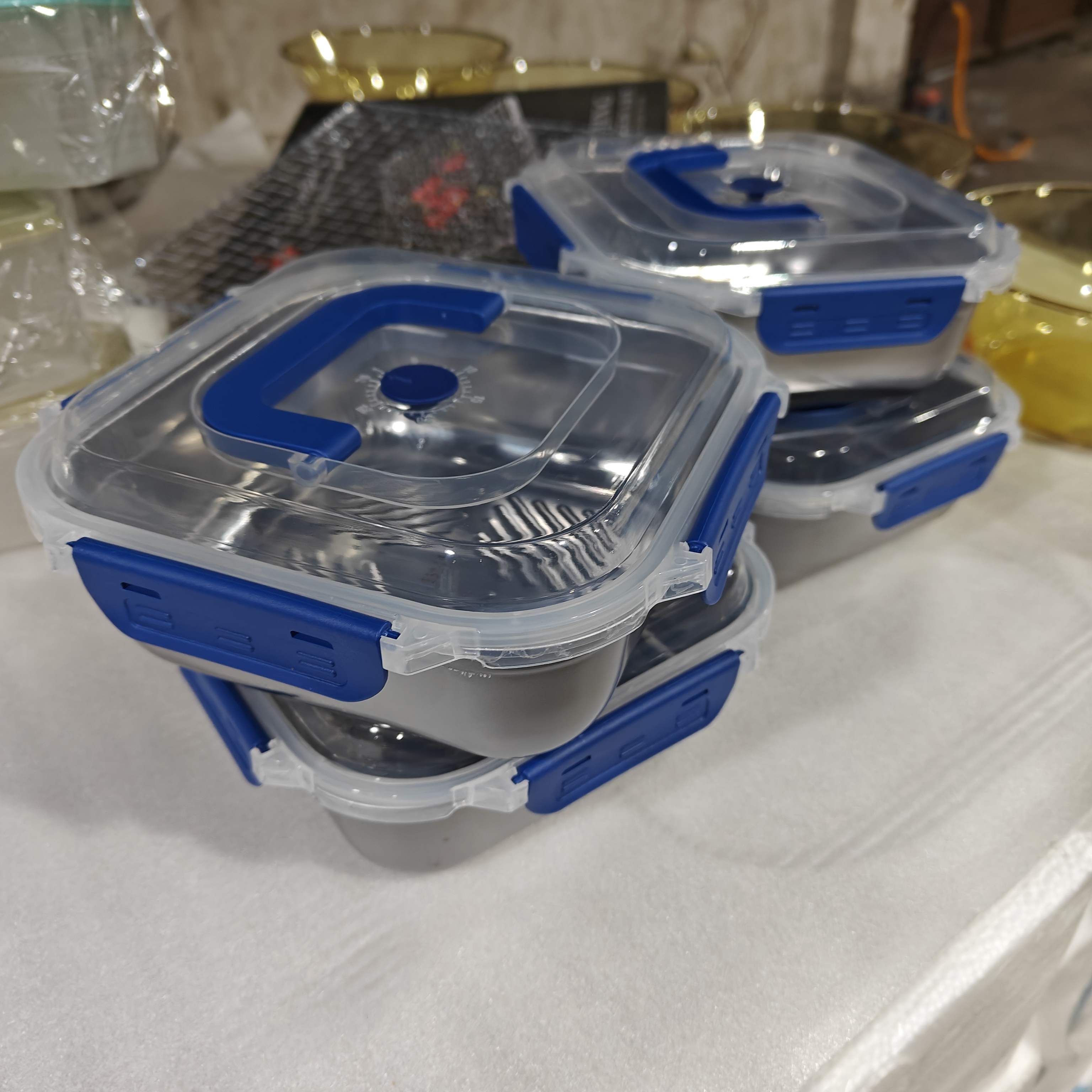 蓝白提手保鲜盒1800C不锈钢材质双支推荐