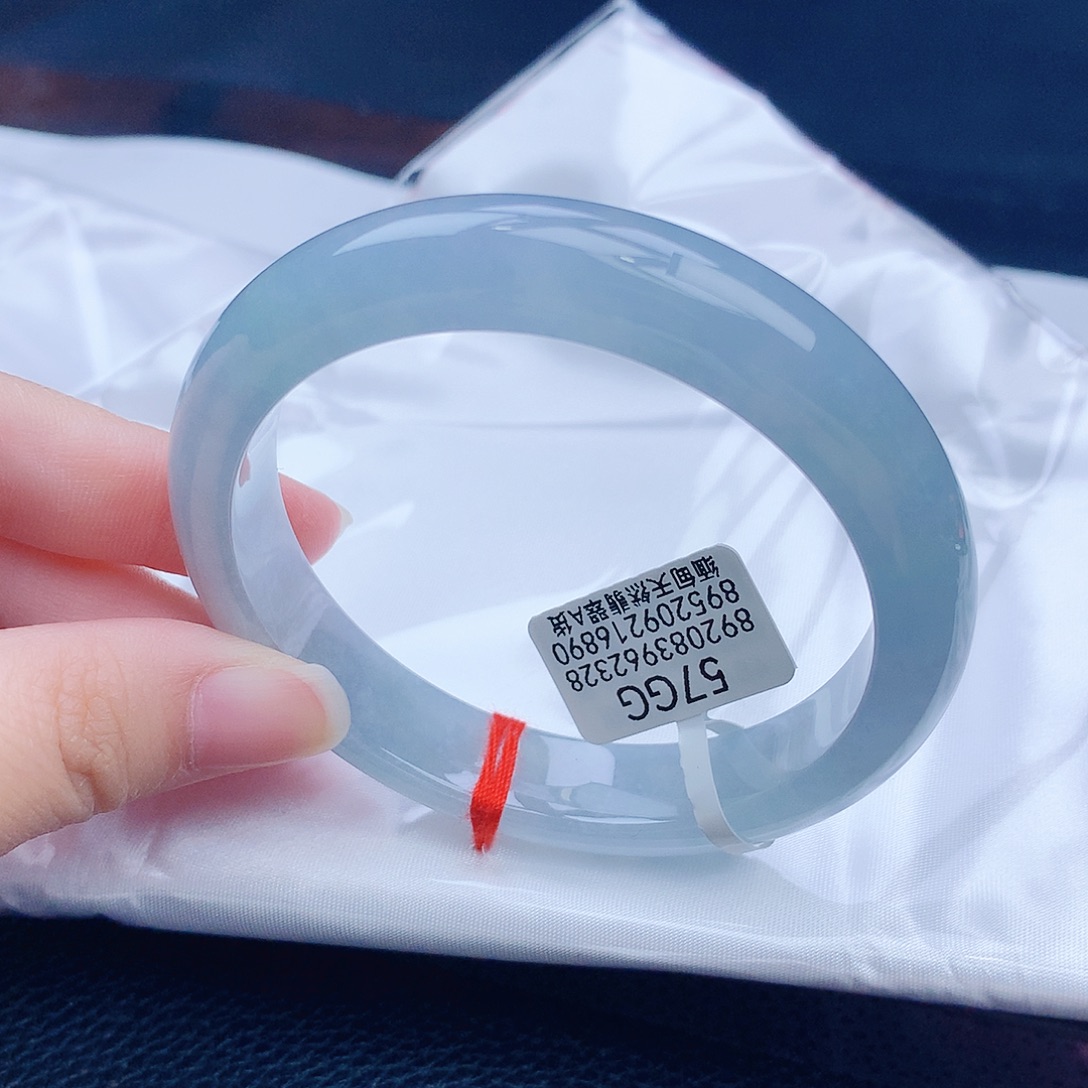 x***o翡翠未镶嵌手镯缅甸天然翡翠a货手镯