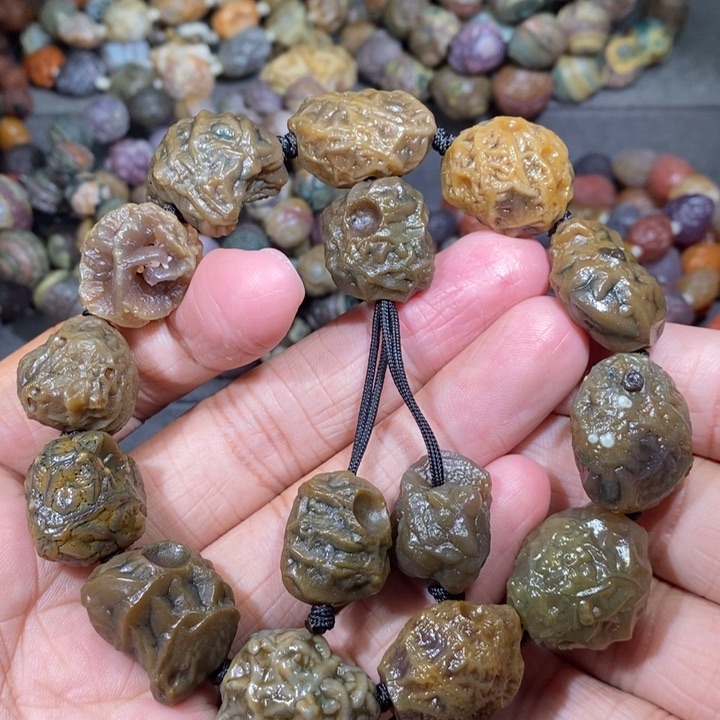 未镶嵌玛瑙/玉髓珠宝奇石