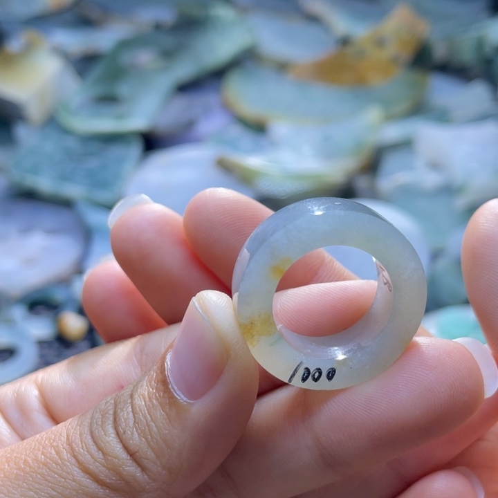 未镶嵌定制翡翠翡翠定制