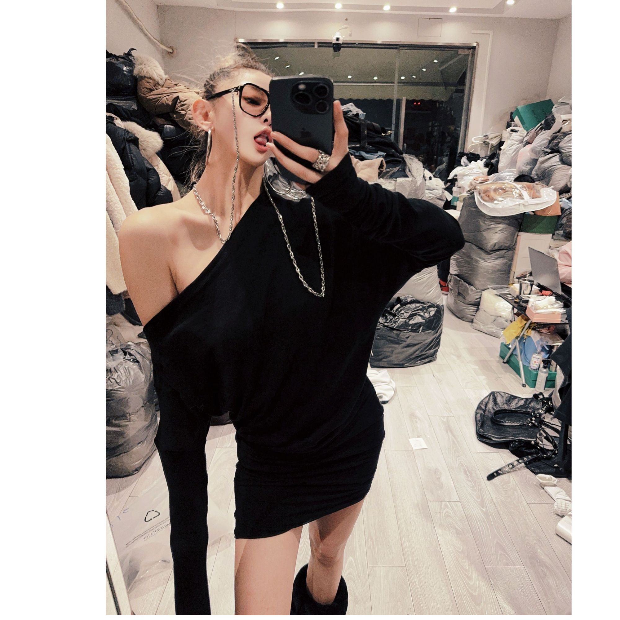 洪小妍自留自带收腰褶皱秋冬显瘦打底裙连衣裙