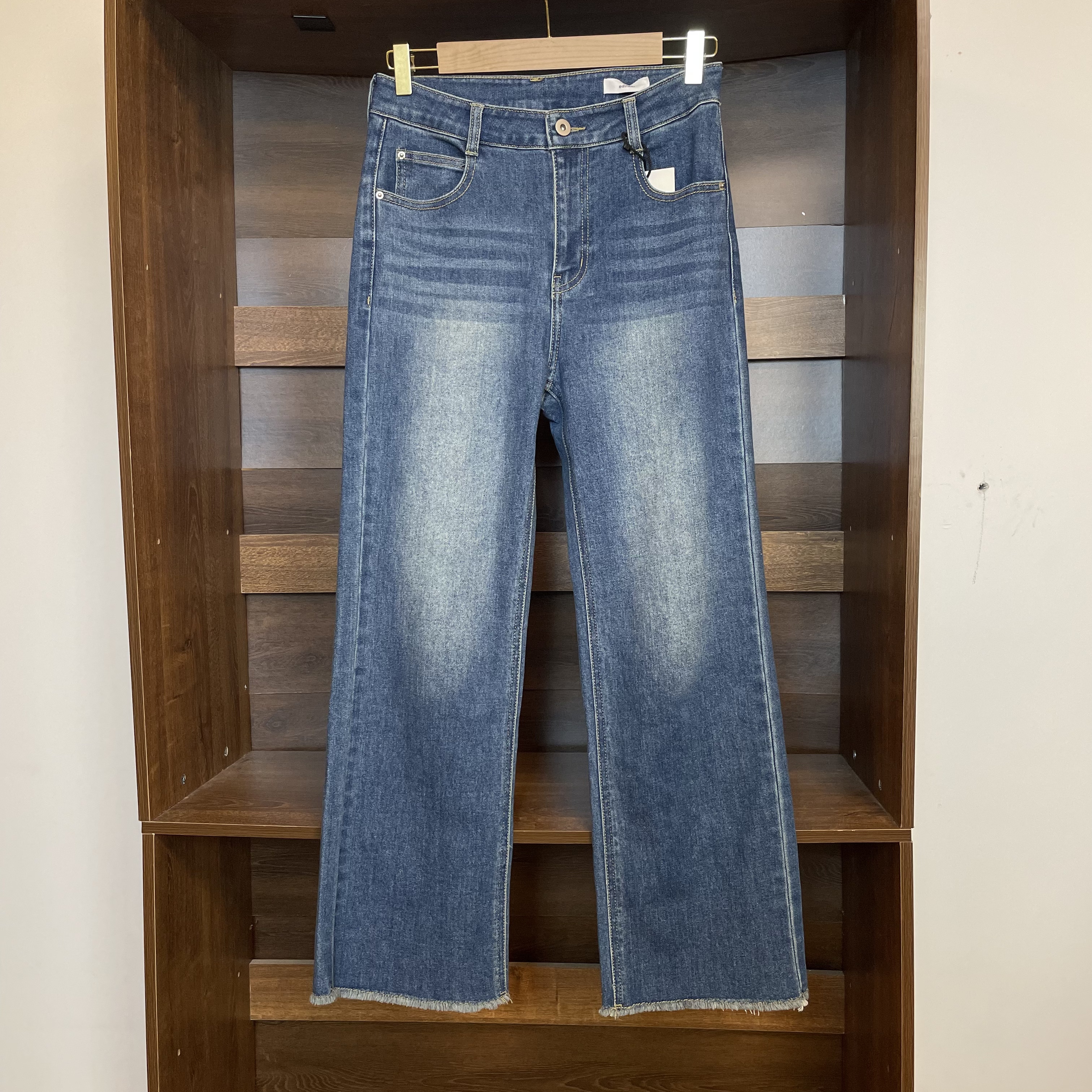 ED直筒显瘦百搭复古蓝牛仔裤