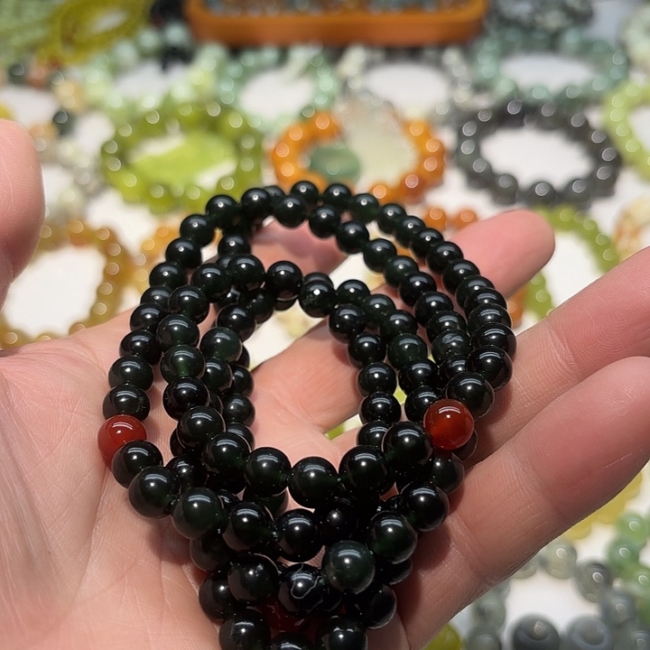 蛇纹石玉未镶嵌项链