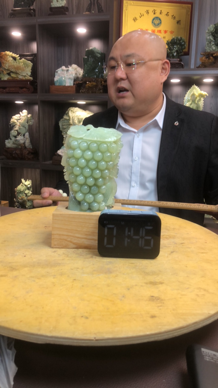 蛇纹石玉（覆膜）摆件原创作品
