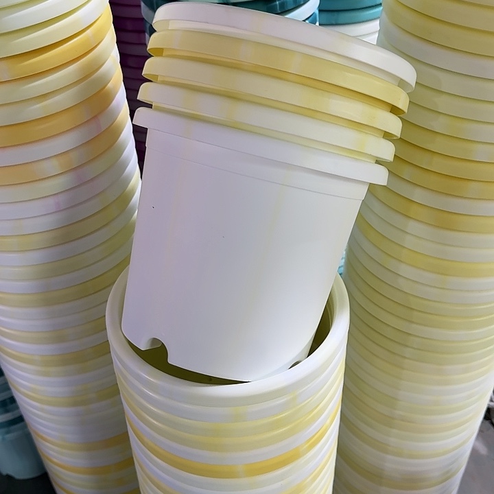 串色4#口径25浅黄色10个无托