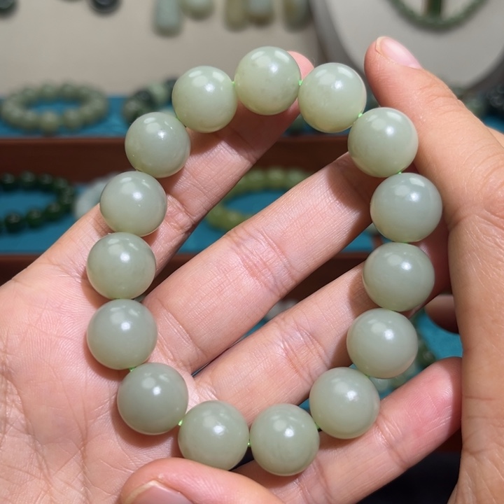 和田玉未镶嵌手链卡14