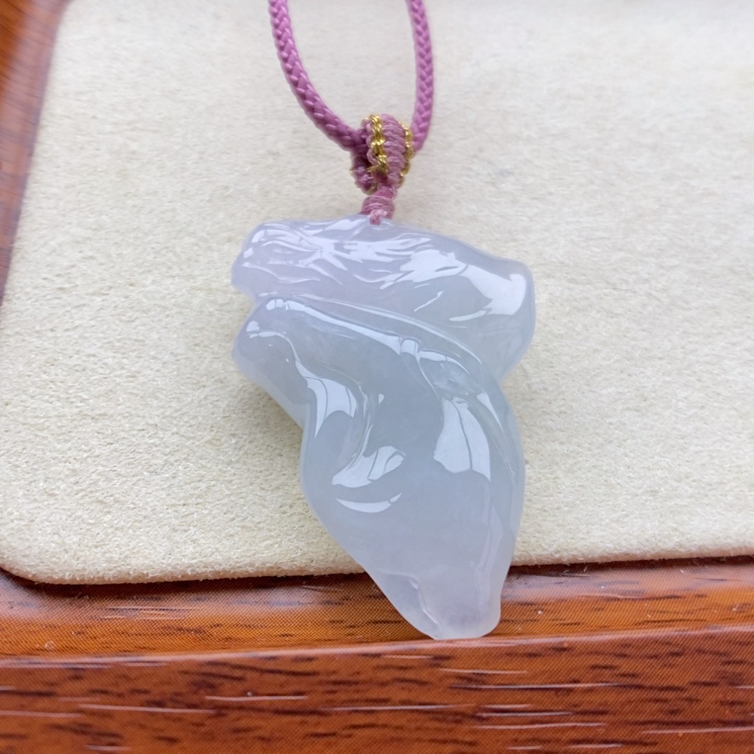 翡翠未镶嵌颈饰吊坠66