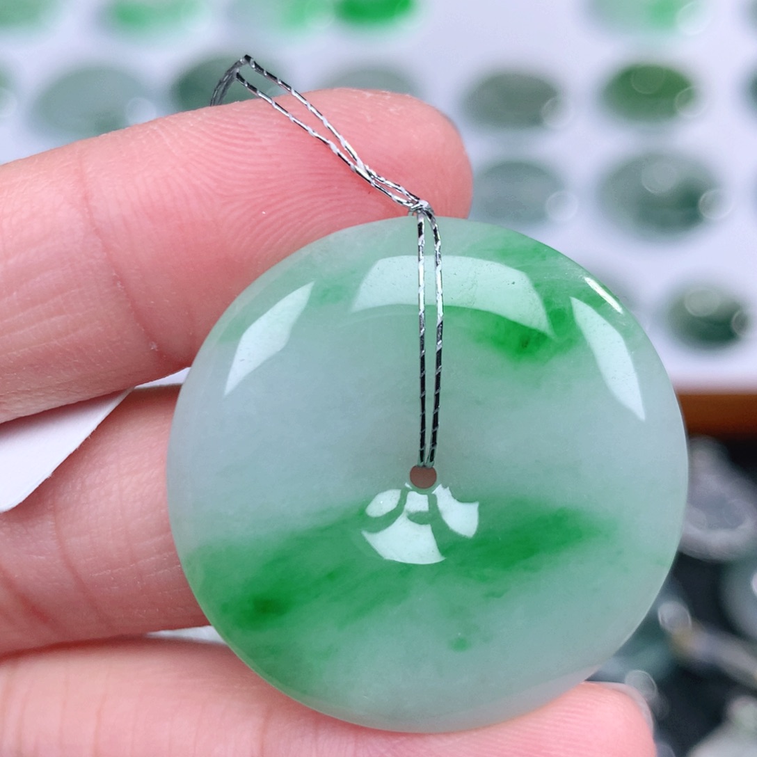 翡翠未镶嵌吊坠(不含链)30-5.8