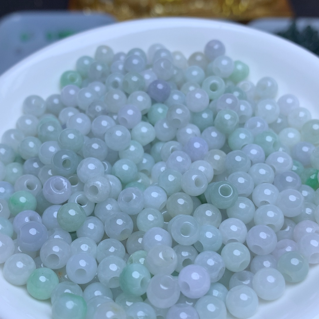 【闪购商品】翡翠手链未镶嵌卡6冰绿白大孔珠100个