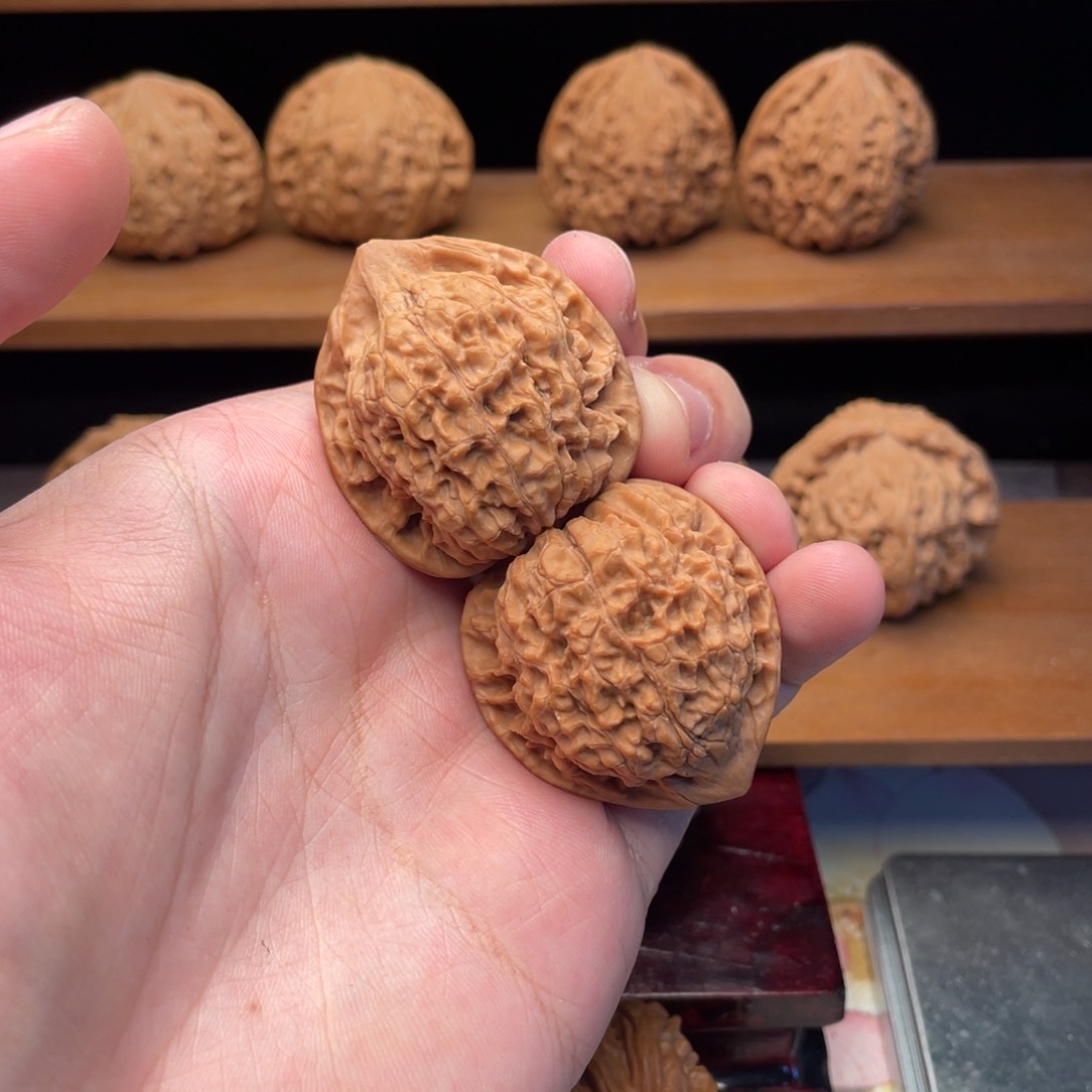 文玩核桃吊坠霸**天37小官帽