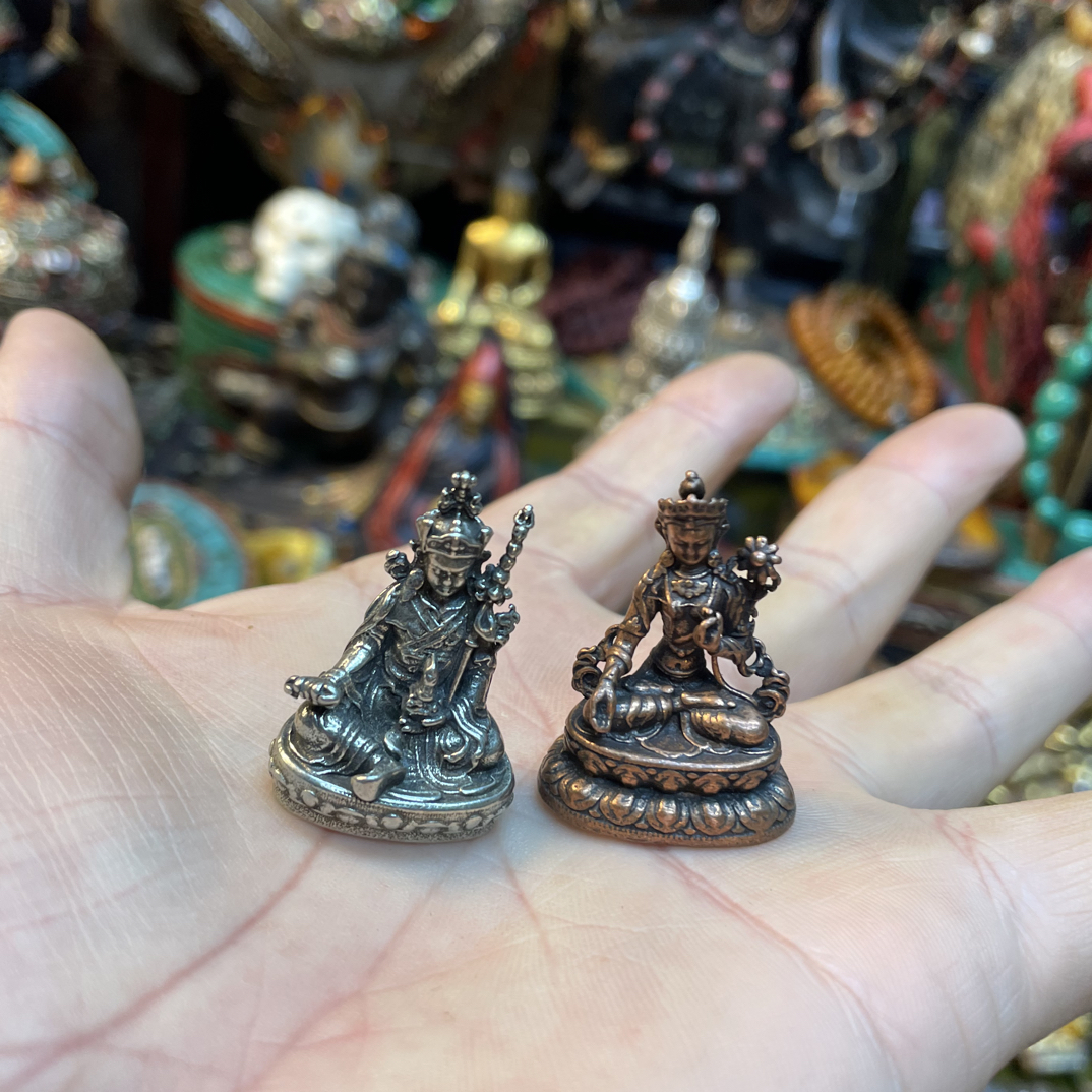 藏传天铁金刚决摆件