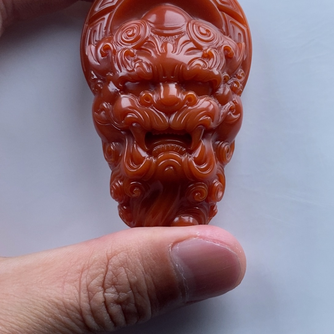 石英质玉颈饰未镶嵌铂*