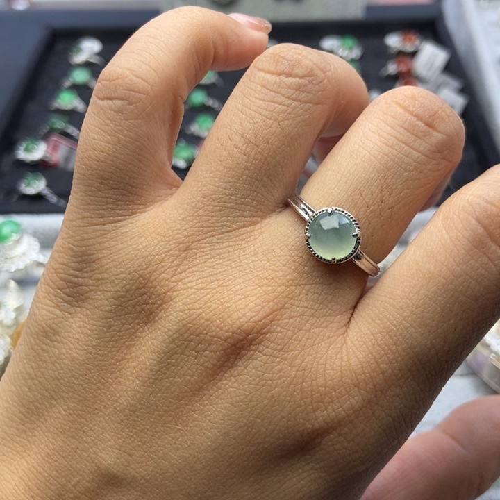 翡翠戒指银S925镶嵌戒指