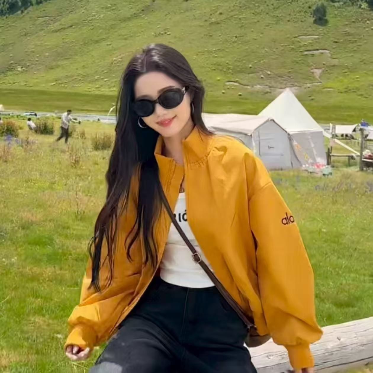 立领秋季女常规款棒球服长袖宽松时尚美式上装