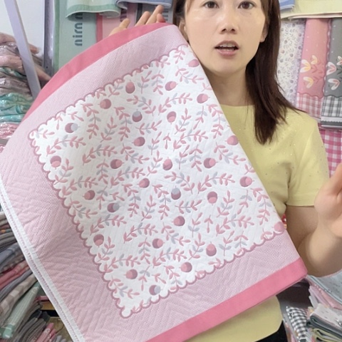 棉纱布棉粉色果实累累
