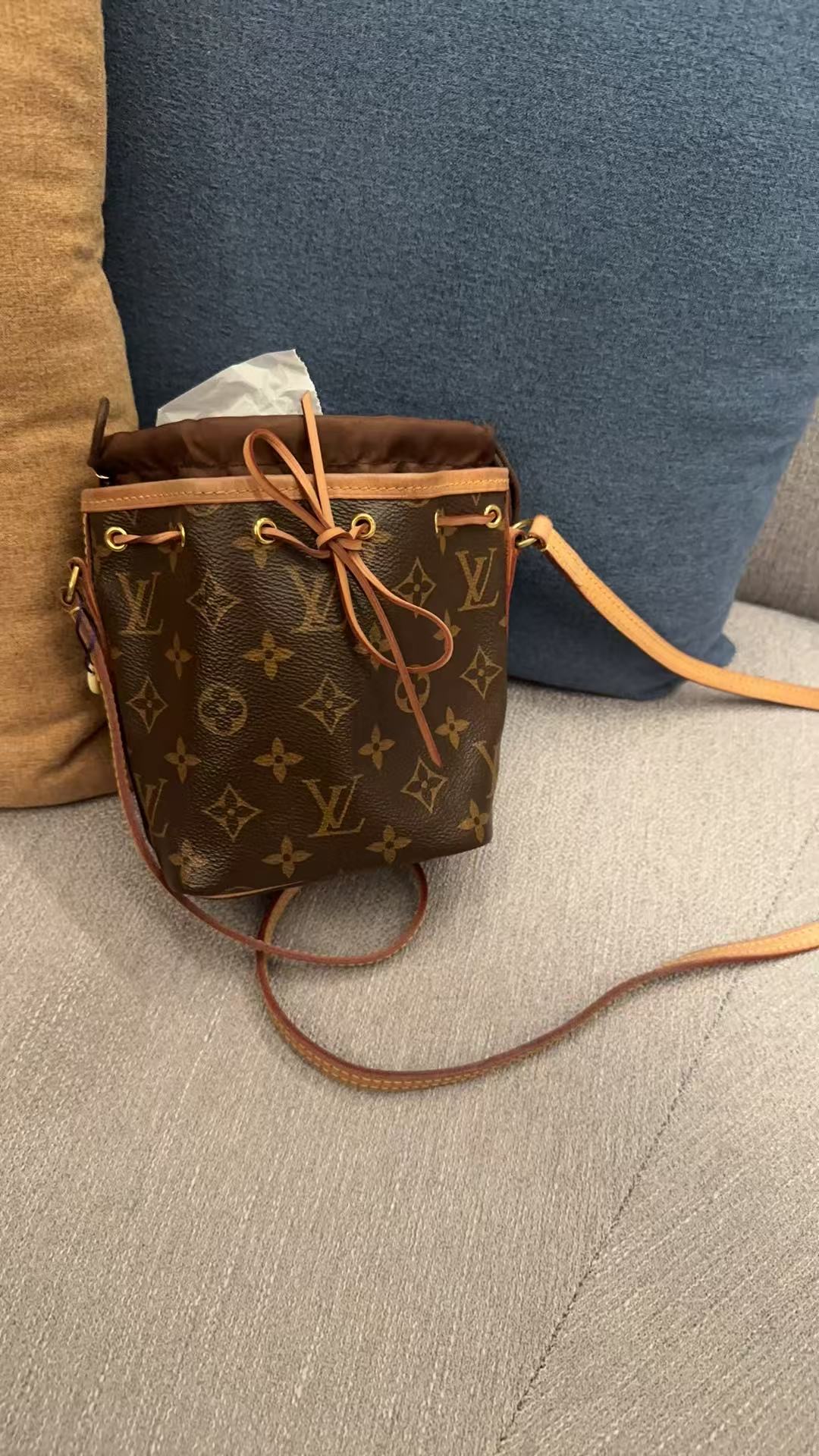 LouisVuitton/路易威登 单肩包 路易威登小水桶 bd6464/2512