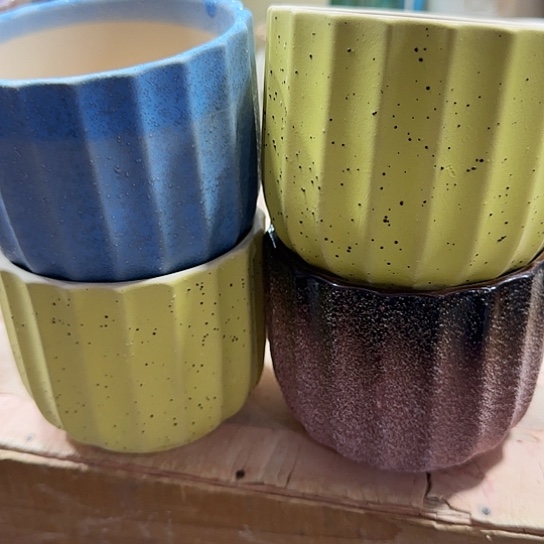 有孔！！有问题问客服，满9元包邮