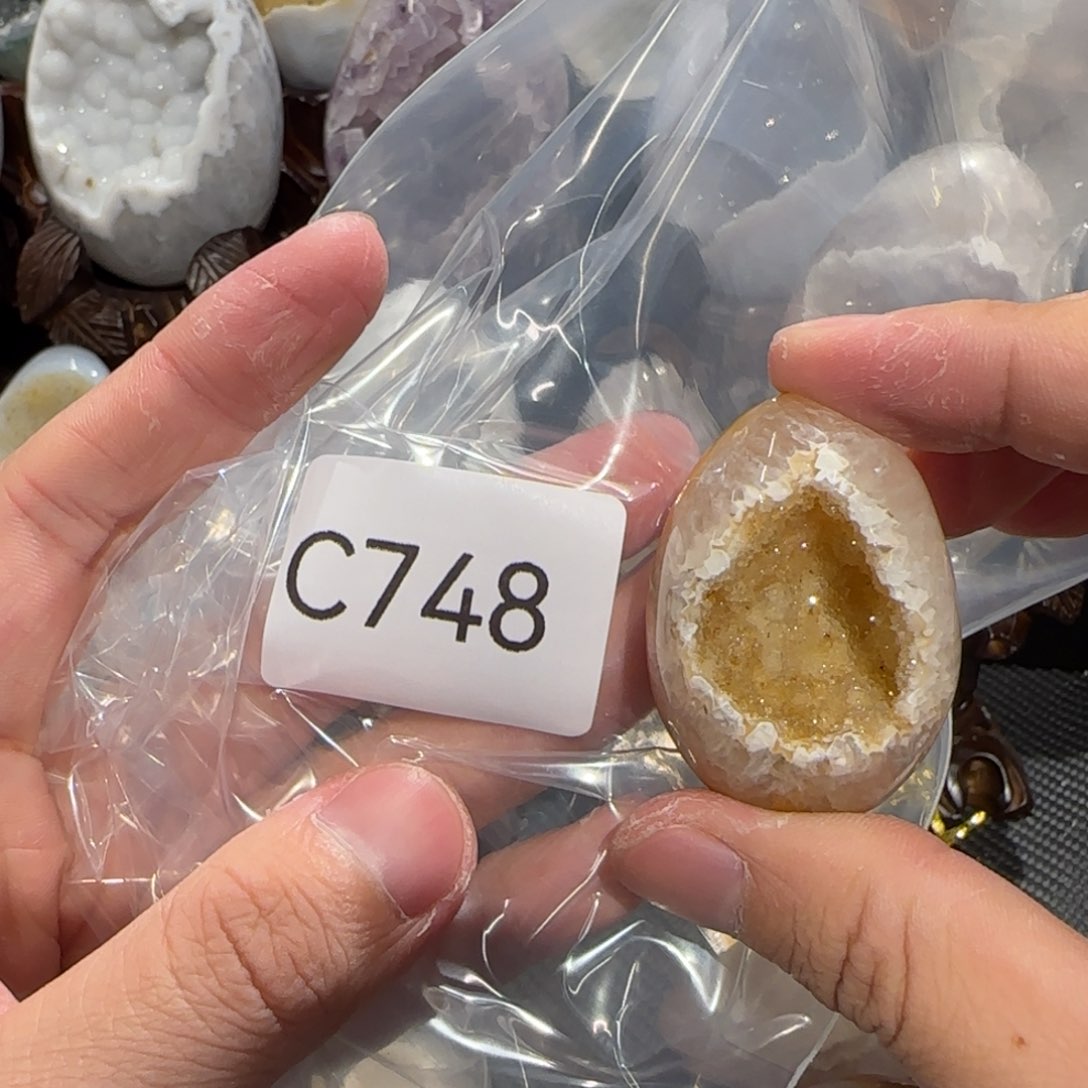 玛瑙/玉髓珠宝奇石未镶嵌孙****活