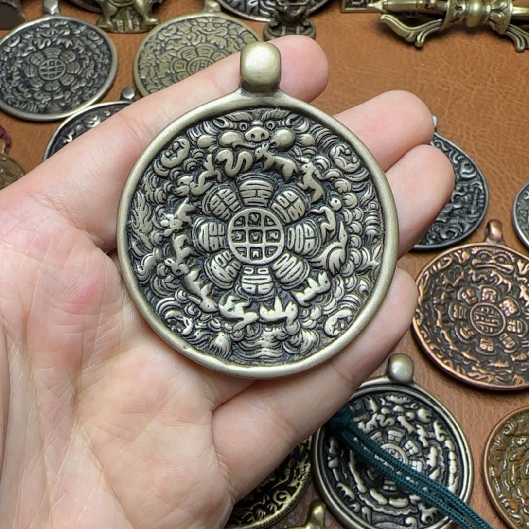 任***树泥塑精品小元素品相完美