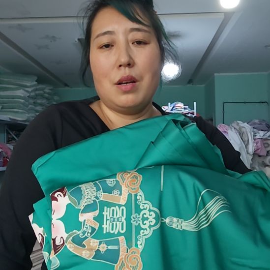 棉花高端大床双人四件套，2m×2m三。