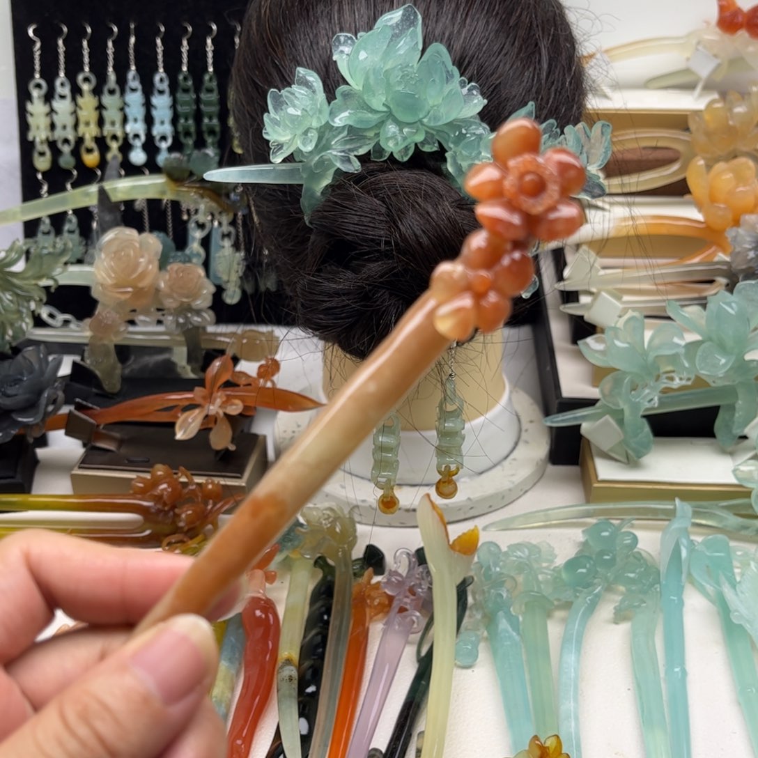 蛇纹石玉未镶嵌发簪