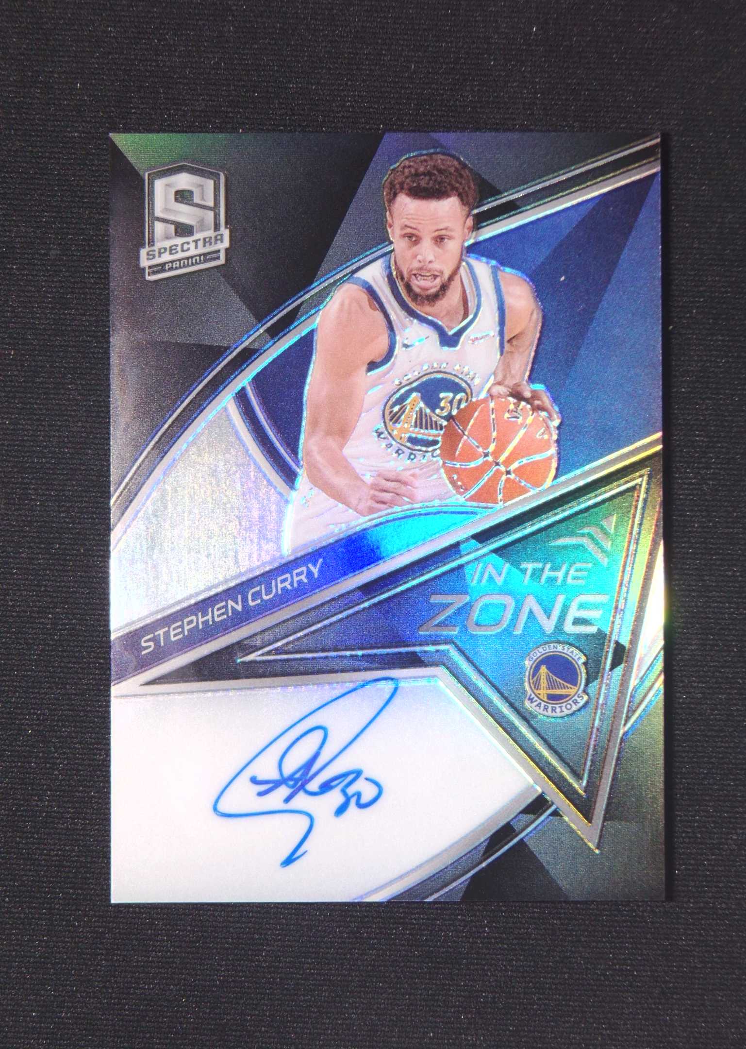 【直播开价】库里 15编 时刻 帕尼尼NBA国宝手提亲笔签名球星卡 