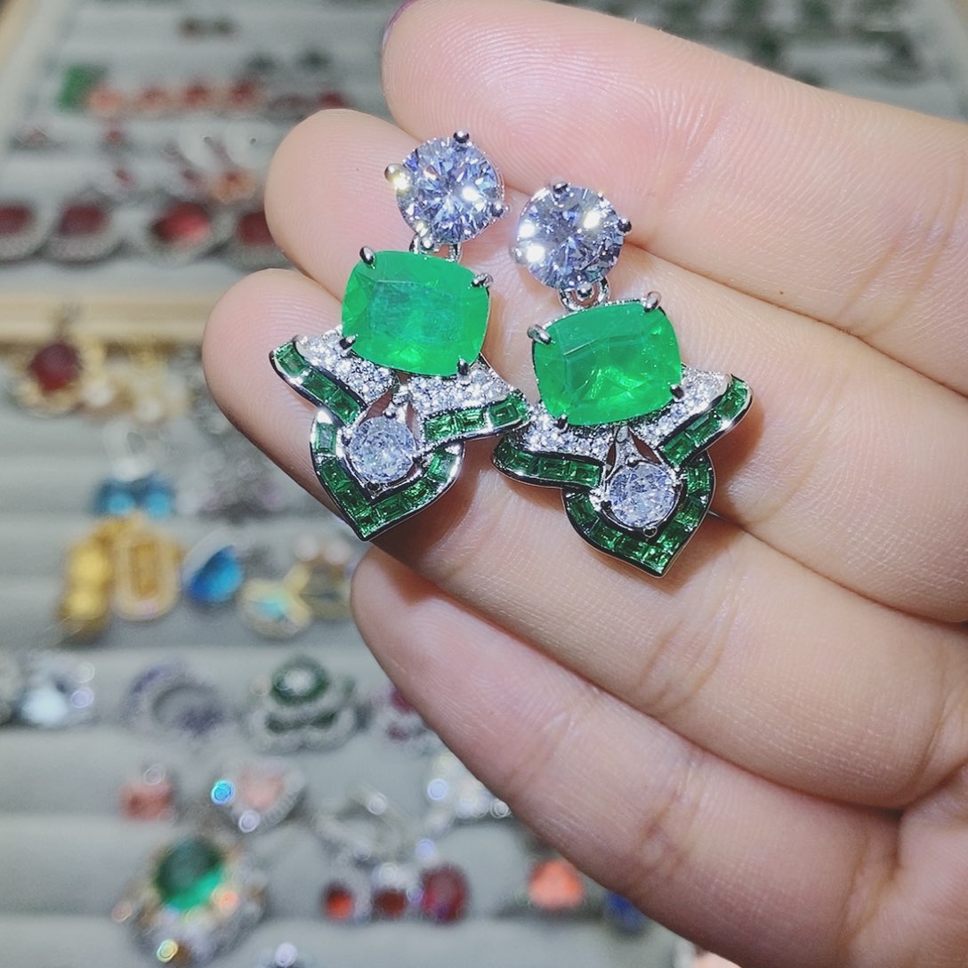 【闪购商品】托帕石耳饰银S925镶嵌