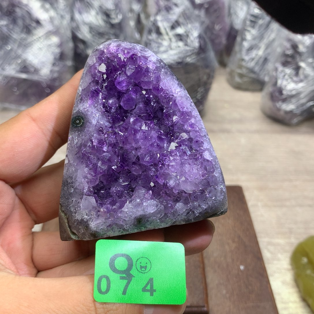 紫晶大型摆件（非配饰）未镶嵌