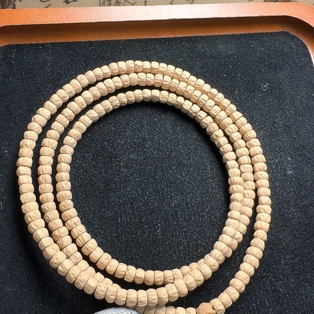 吊坠猴头核桃百香籽脖挂